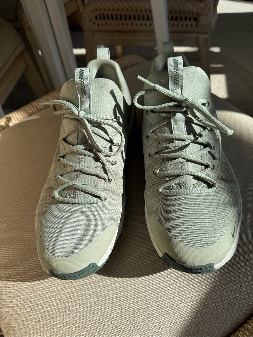 Nike Men's Light Olive Green Low-Profile Training Sneakers